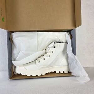 Palladium Pampa Hi Women's Boots Size 10 Star White Canvas New in  Box
